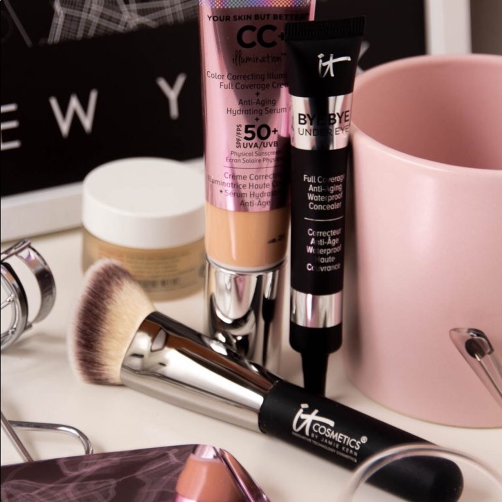 IT COSMETICS Heavenly Luxe Angled Radiance #10
